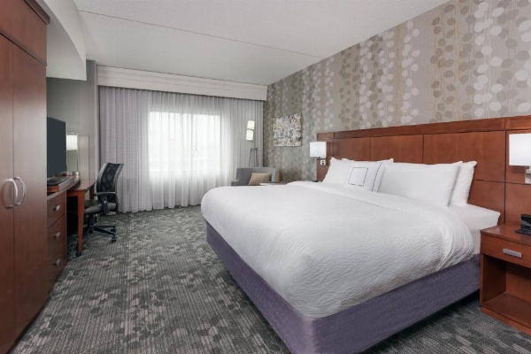 Courtyard by Marriott Buffalo Airport image 14