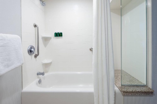 Courtyard by Marriott Buffalo Airport image 20